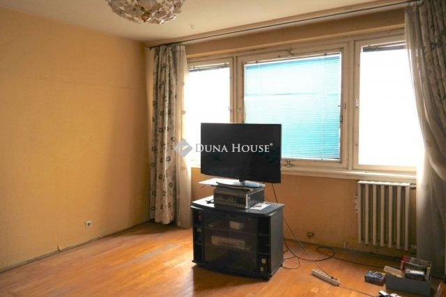 Eladó panellakás, Budapesten, XX. kerületben 49.5 M Ft, 2 szobás