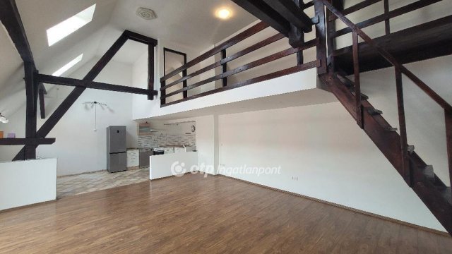 Eladó téglalakás, Budapesten, XIII. kerületben 110 M Ft