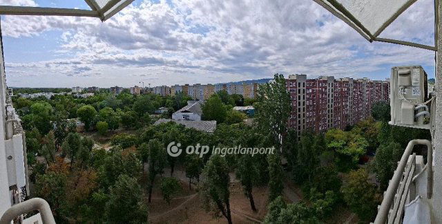 Eladó panellakás, Budapesten, III. kerületben 75.99 M Ft