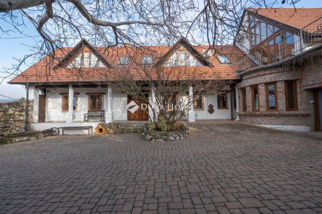 Eladó családi ház, Telkin, Petőfi Sándor utcában 195 M Ft