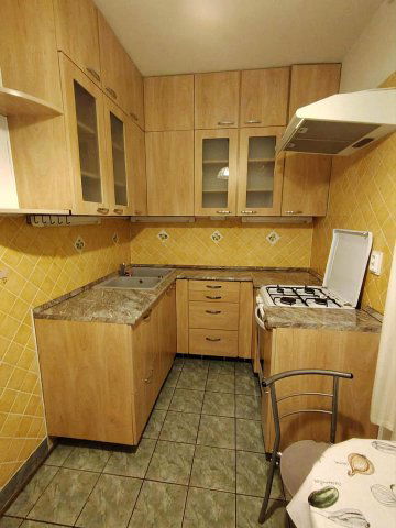 Eladó panellakás, Székesfehérvárott 55.9 M Ft, 2 szobás