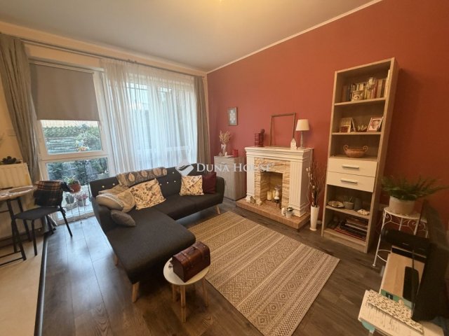 Eladó téglalakás, Vámosszabadin 62.99 M Ft, 3 szobás