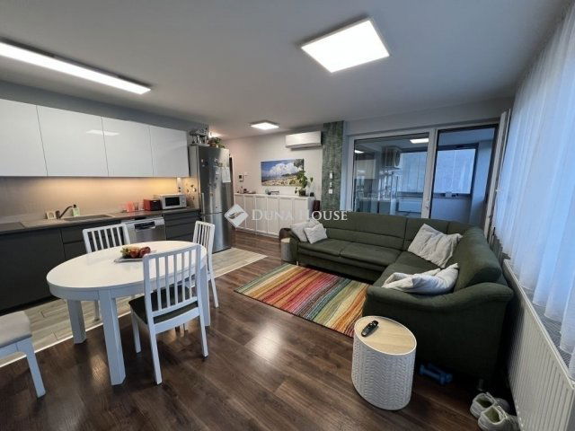 Eladó téglalakás, Budapesten, XIII. kerületben 159 M Ft