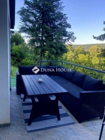 Eladó családi ház, Orfűn 49.9 M Ft, 2 szobás