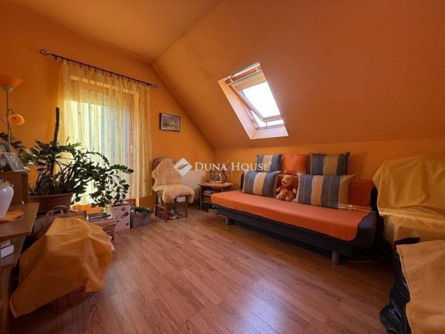 Eladó ikerház, Kecskeméten 79.99 M Ft, 4 szobás