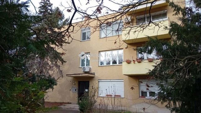 Eladó téglalakás, Budapesten, II. kerületben 133 M Ft, 3 szobás