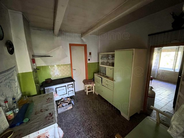 Eladó családi ház, Tengődön 9.8 M Ft, 2 szobás