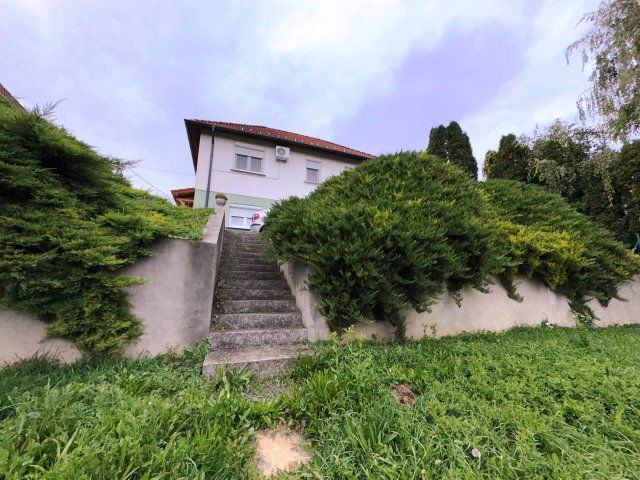 Eladó családi ház, Zalaegerszegen 109.99 M Ft, 3 szobás