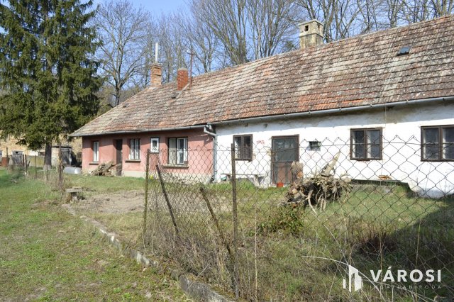 Eladó családi ház, Nagyvázsonyon 30 M Ft, 3 szobás