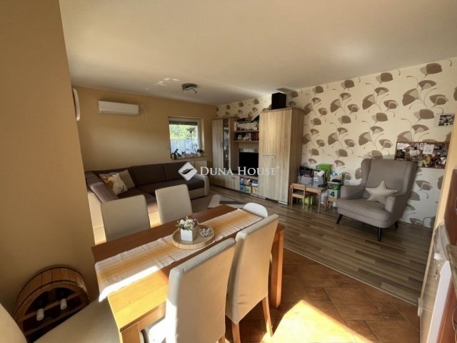 Eladó téglalakás, Kozármislenyen 63.5 M Ft, 3 szobás