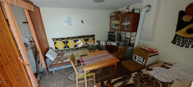 Eladó családi ház, Zalaegerszegen 11.99 M Ft, 1 szobás