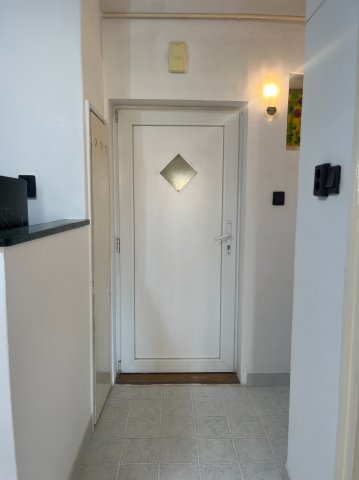 Kiadó téglalakás, albérlet, Pécsett, Garay utcában, 1 szobás