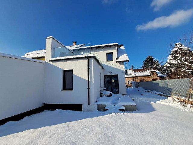 Eladó családi ház, Budapesten, XV. kerületben 155.9 M Ft