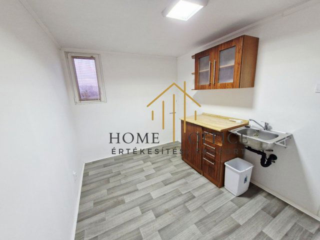 Kiadó családi ház, albérlet, Debrecenben 120 E Ft / hó