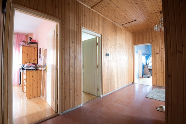 Eladó ikerház, Csömörön 149 M Ft, 6+1 szobás