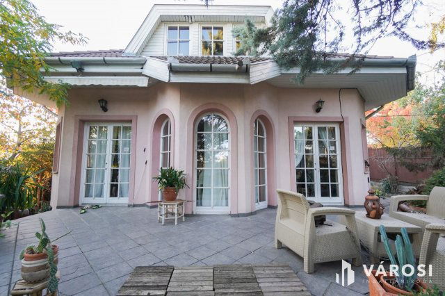 Eladó családi ház, Érden 239 M Ft, 5 szobás