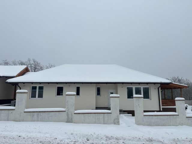 Eladó ikerház, Gödöllőn, Margita utcában 127.99 M Ft, 3 szobás