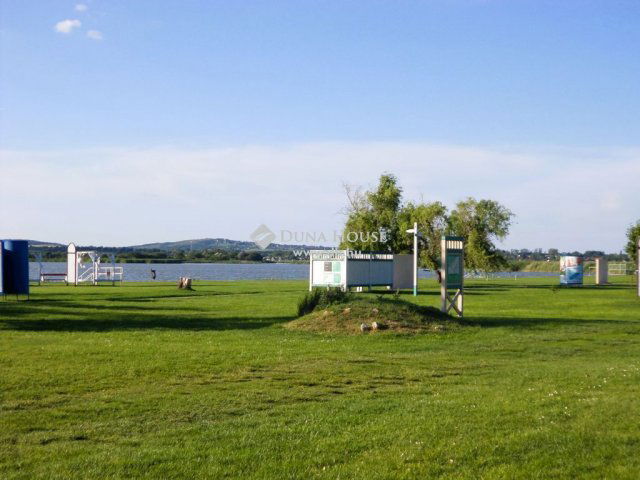 Eladó üzlethelyiség, Velencén 12.5 M Ft / költözzbe.hu