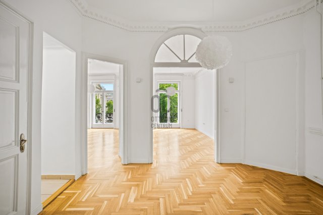 Kiadó téglalakás, albérlet, Budapesten, V. kerületben, 2 szobás