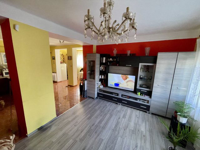 Eladó családi ház, Dunaharasztin 139 M Ft, 4+1 szobás