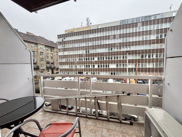 Kiadó téglalakás, albérlet, XIII. kerületben, Victor Hugo utcában