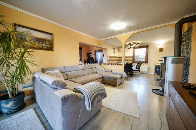 Eladó családi ház, Maglódon 156.9 M Ft, 4 szobás