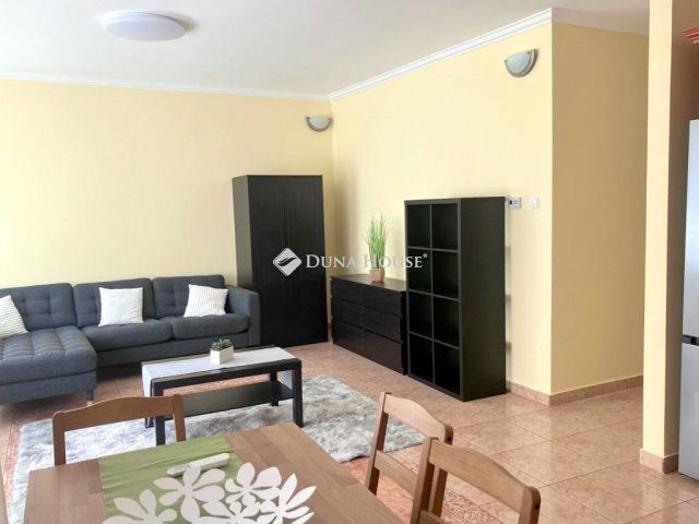 Kiadó téglalakás, albérlet, Nyíregyházán 150 E Ft / hó