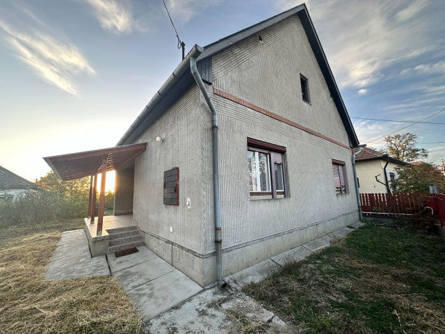 Eladó családi ház, Körösladányban 14.9 M Ft, 2 szobás