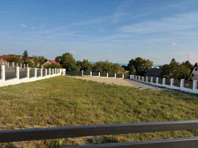 Eladó telek, Balatonkenesén 79 M Ft / költözzbe.hu