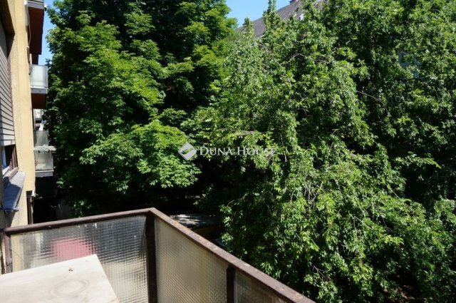 Eladó téglalakás, Budapesten, XIV. kerületben 64.99 M Ft