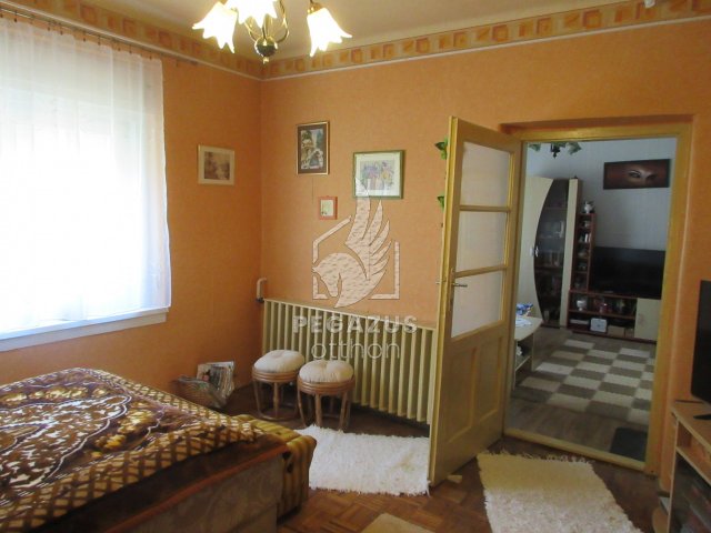Eladó családi ház, Tarnaleleszen 21.9 M Ft, 2 szobás