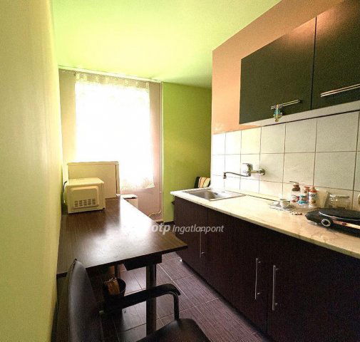 Eladó téglalakás, Miskolcon 23.2 M Ft, 1 szobás