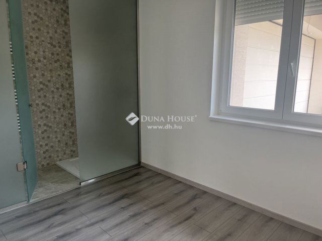 Eladó családi ház, Fóton 155 M Ft, 5 szobás