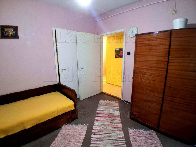 Eladó panellakás, Mosonmagyaróváron 42.9 M Ft, 2+1 szobás