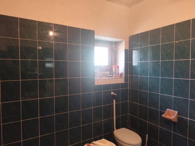 Eladó családi ház, Esztergályhorvátiban 40 M Ft, 2+2 szobás