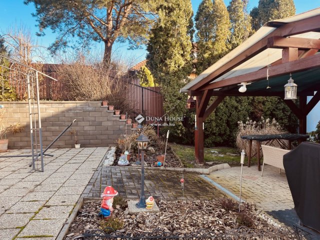 Eladó családi ház, Zalaegerszegen 84.7 M Ft, 5 szobás