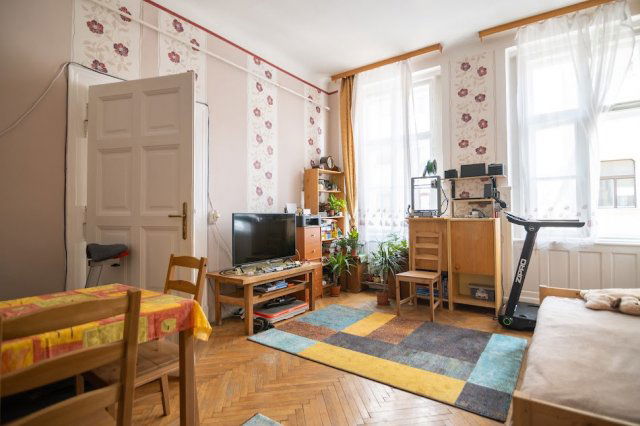 Eladó téglalakás, Budapesten, VI. kerületben 93.5 M Ft, 3 szobás