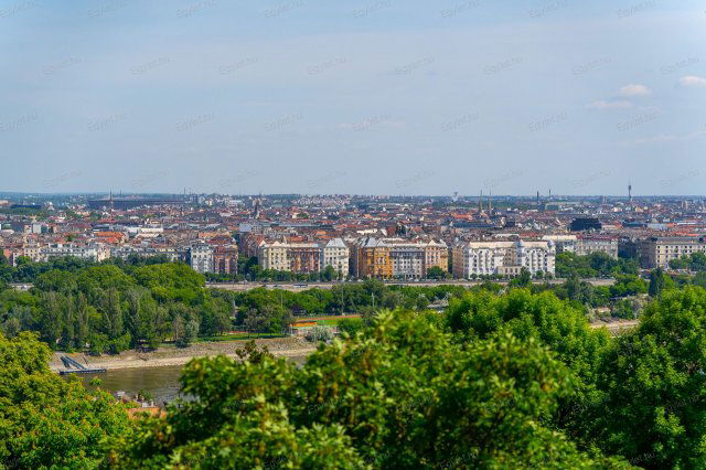 Eladó téglalakás, Budapesten, II. kerületben 379 M Ft