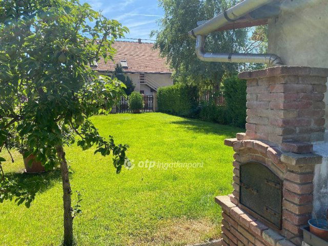 Eladó családi ház, Budapesten, XXI. kerületben 185 M Ft