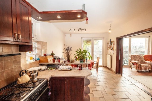 Eladó családi ház, Csömörön 249 M Ft, 4+1 szobás