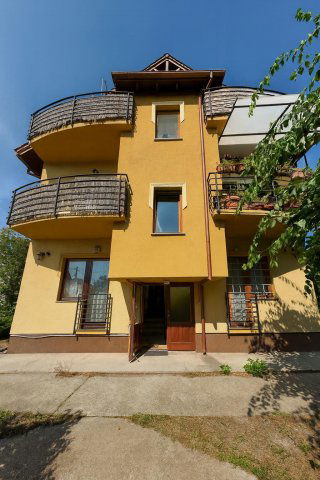 Eladó téglalakás, Szigetszentmiklóson 65 M Ft, 2 szobás