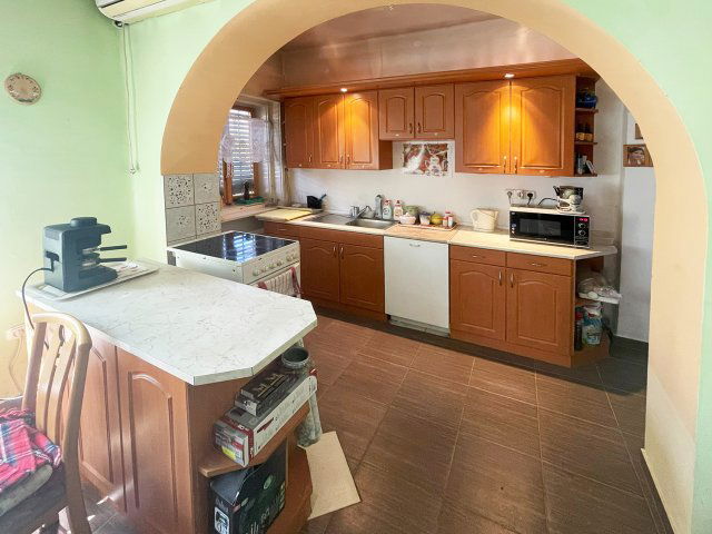 Eladó családi ház, Hosszúperesztegen 35 M Ft, 4 szobás