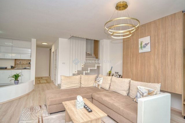 Eladó ikerház, Solymáron 223 M Ft, 4 szobás