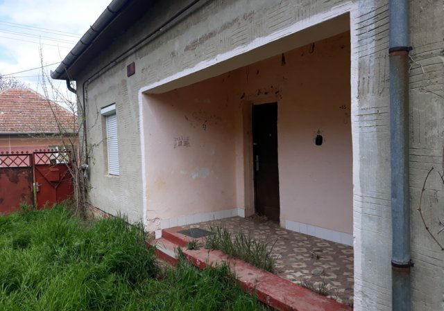Eladó családi ház, Csanádapácán 3.08 M Ft, 1+1 szobás