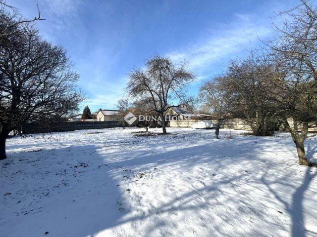 Eladó telek, Kápolnásnyéken 42.6 M Ft / költözzbe.hu