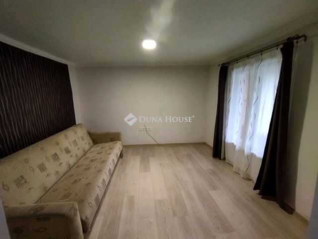 Eladó családi ház, Nagykátán 23.9 M Ft, 2 szobás