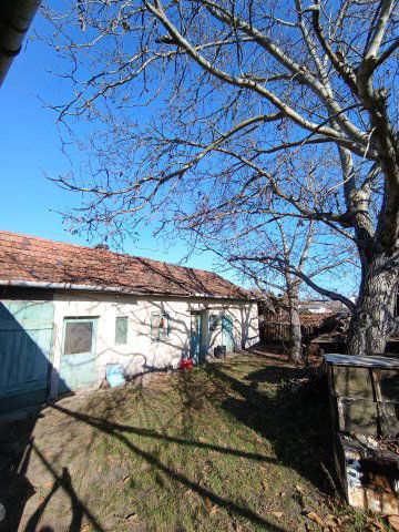 Eladó családi ház, Bugacon 15 M Ft, 3 szobás