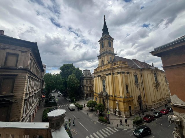 Eladó téglalakás, Budapesten, VII. kerületben, Király utcában