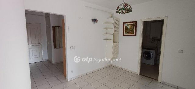 Eladó téglalakás, Budapesten, III. kerületben 115 M Ft, 2 szobás