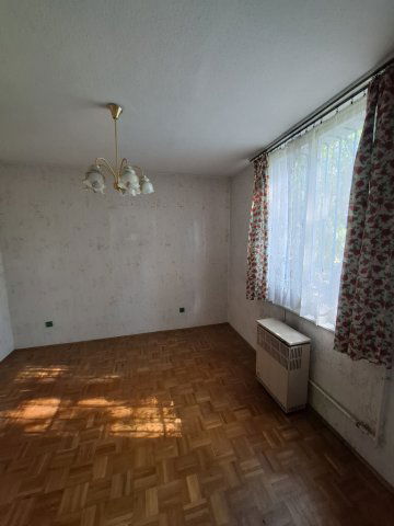 Eladó téglalakás, Budapesten, IV. kerületben, Fénycső utcában